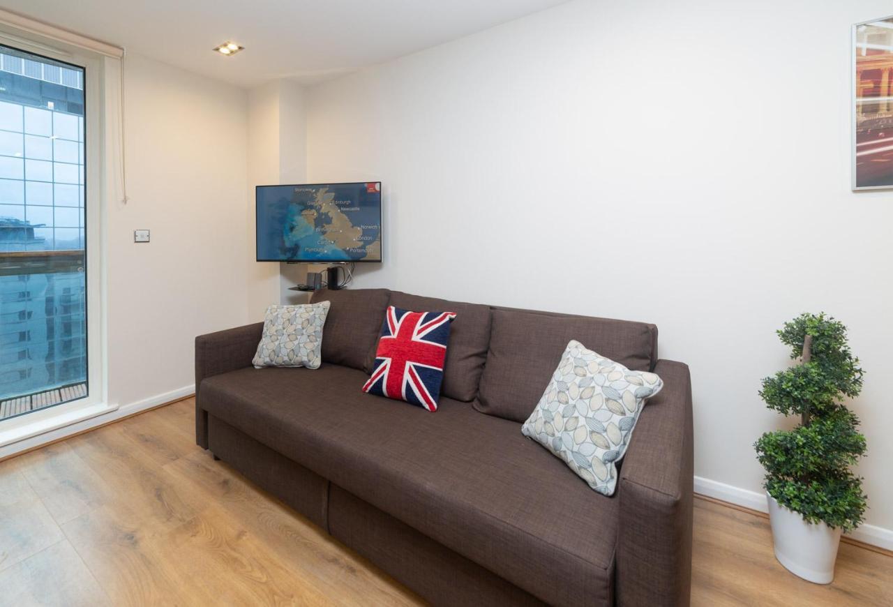 Royal Crossharbour Apartment لندن المظهر الخارجي الصورة