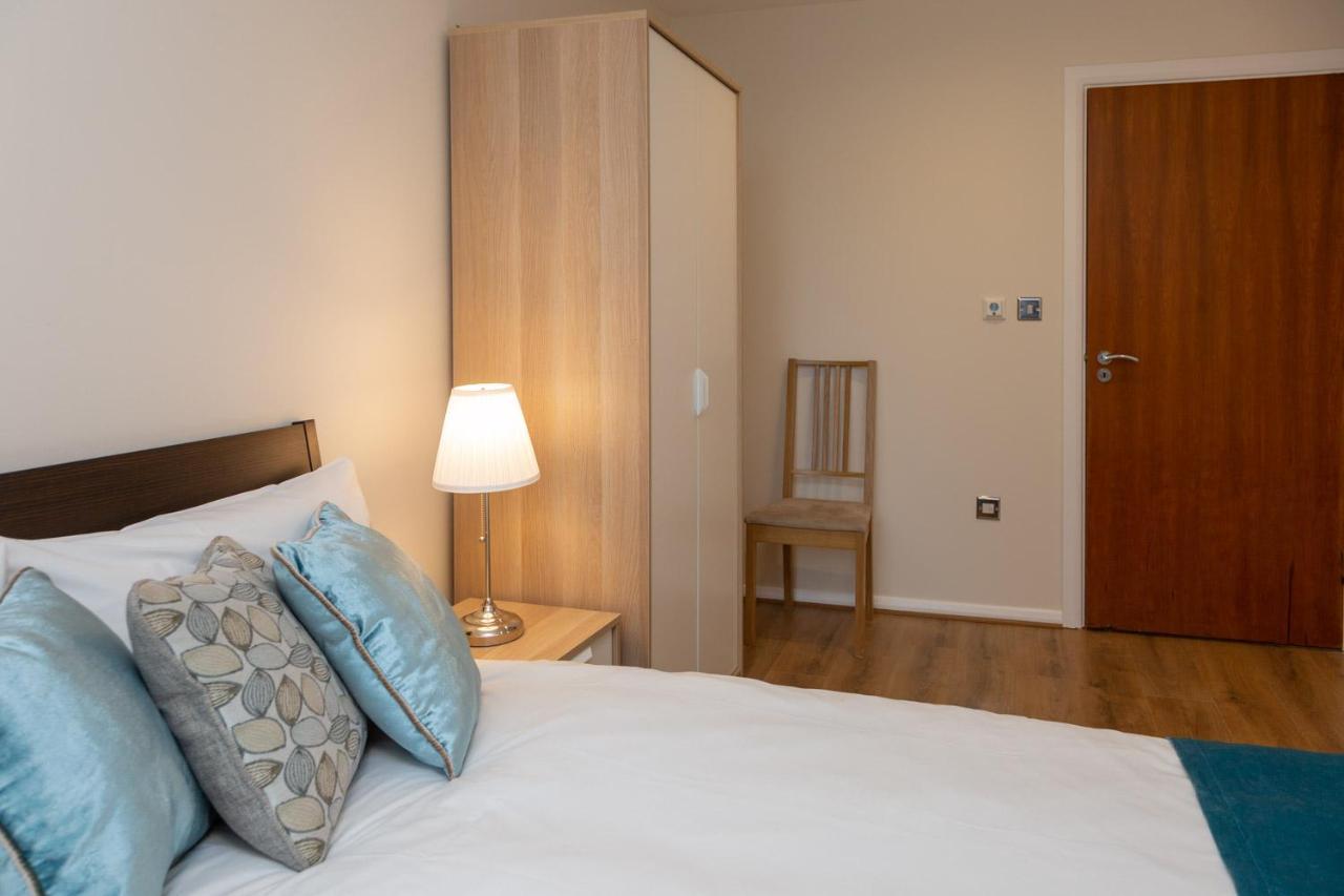 Royal Crossharbour Apartment لندن المظهر الخارجي الصورة