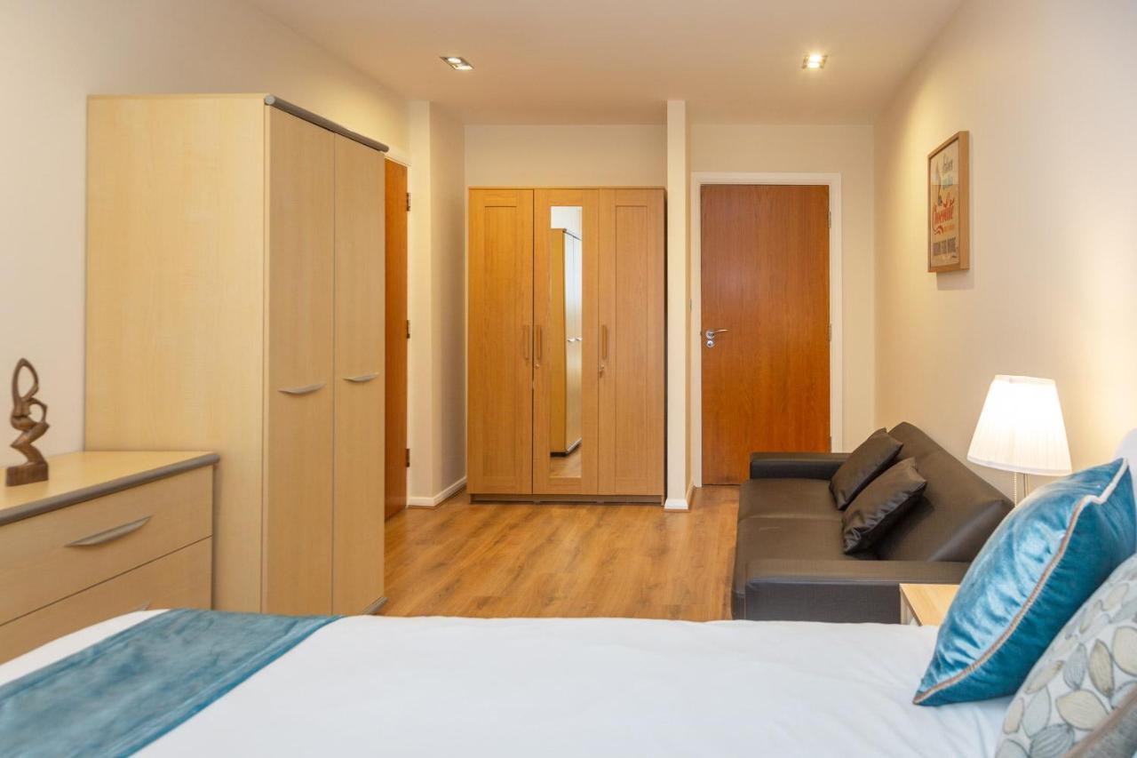 Royal Crossharbour Apartment لندن المظهر الخارجي الصورة