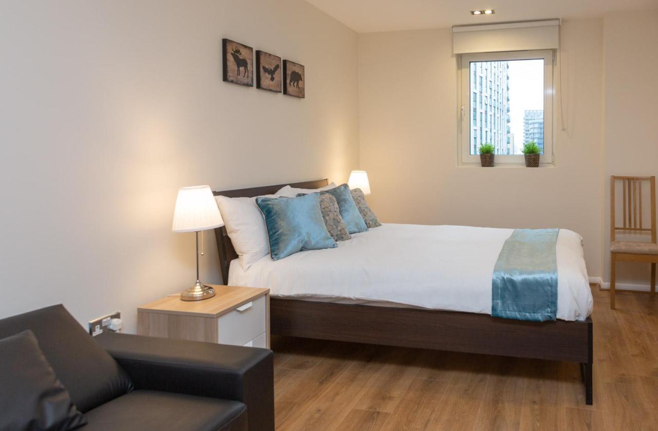Royal Crossharbour Apartment لندن المظهر الخارجي الصورة