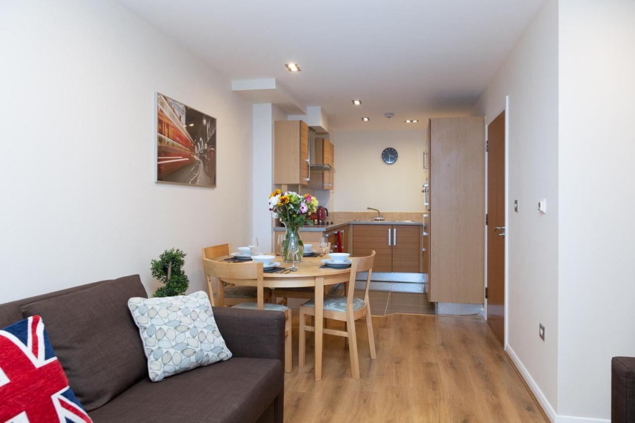 Royal Crossharbour Apartment لندن المظهر الخارجي الصورة